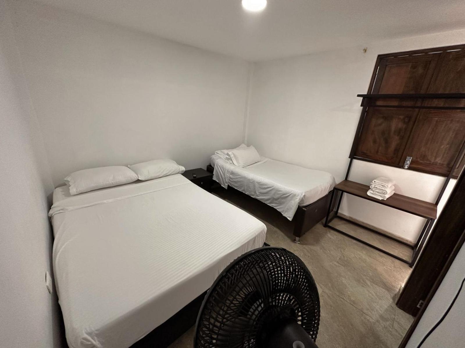 Hotel Victoria Queen ビジャビエハ エクステリア 写真
